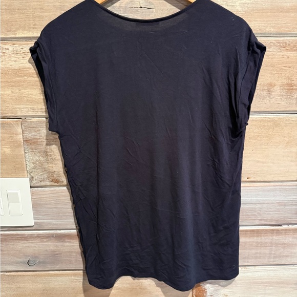 Papermoon Reece Mixed Material Foil Print Blouse in Navy and Gold Size Small - Picture 3 of 7